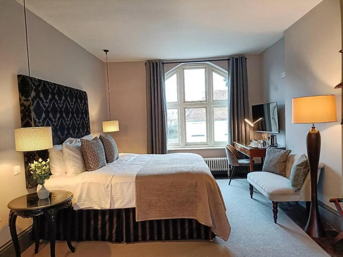 The Linden Stansted Hotel Stansted Mountfitchet