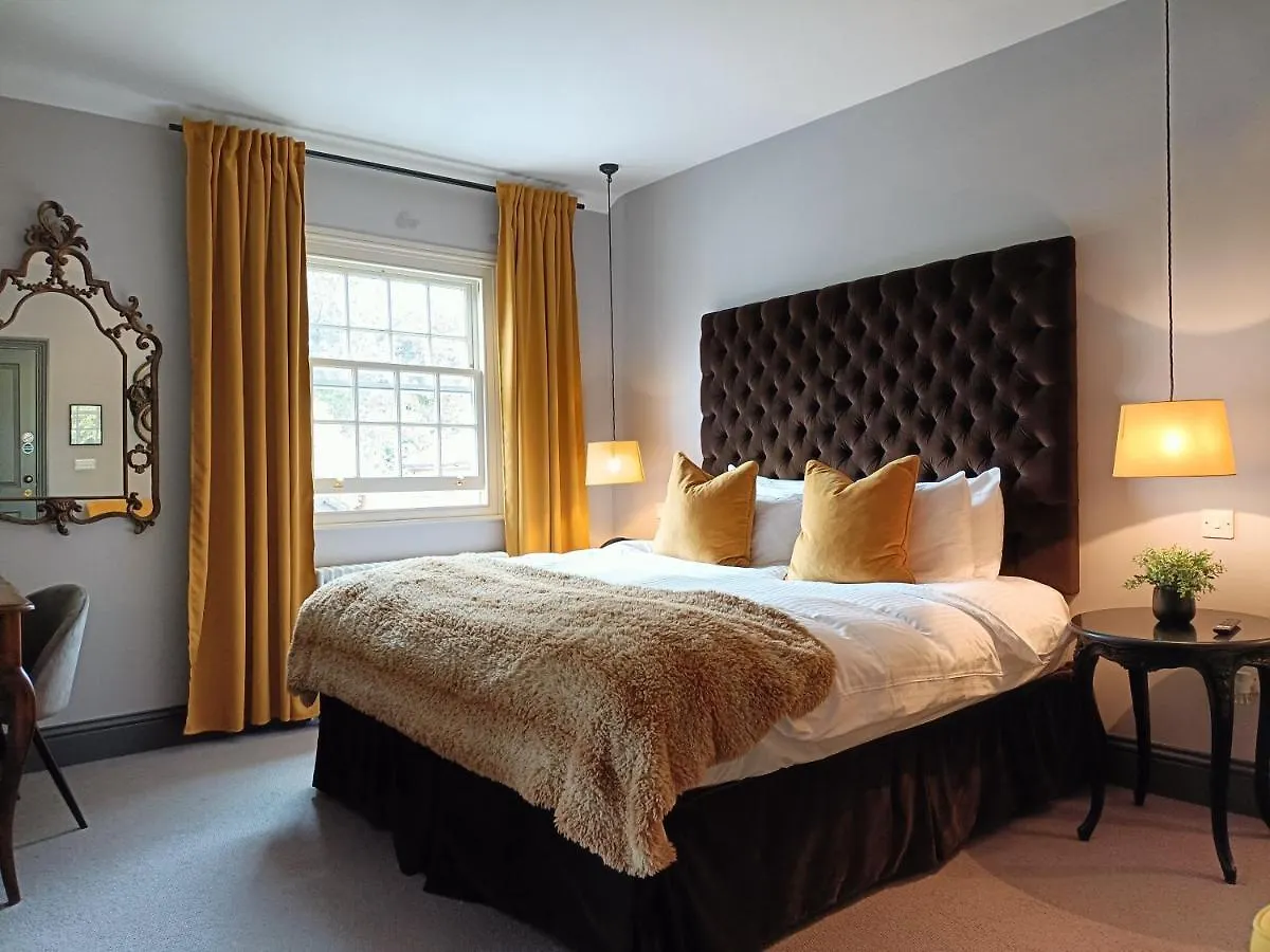The Linden Stansted Hotel Stansted Mountfitchet